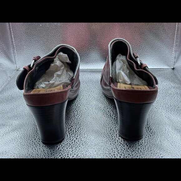 Clarks Artisan Buckled Brown Pebbled Leather Block Heel Mules 85069 Women 9.5 - Picture 8 of 12